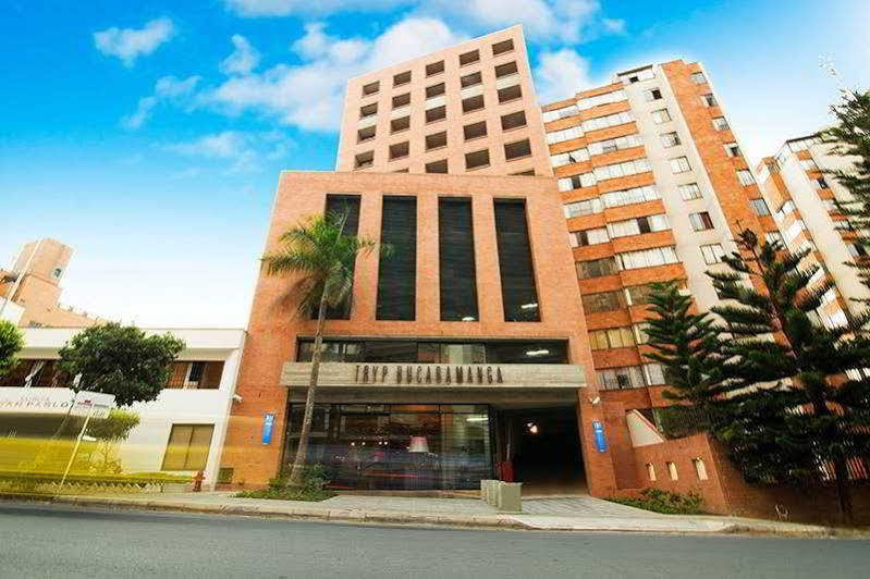 Hotel Bari Bucaramanga Buitenkant foto